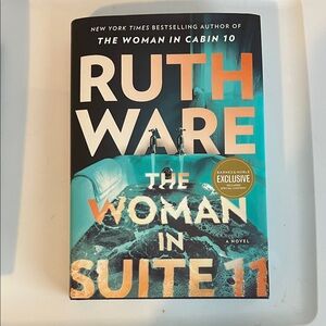 The Woman in Suite 11 Hardcover Book